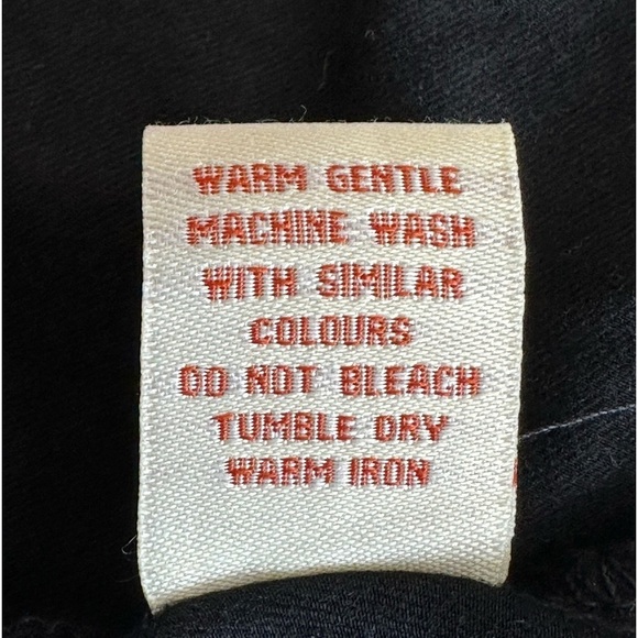 Aryeh Round Neck Short Sleeve Stretchy Knit Mini Dress w/Pockets‎ Size Medium - Picture 7 of 7